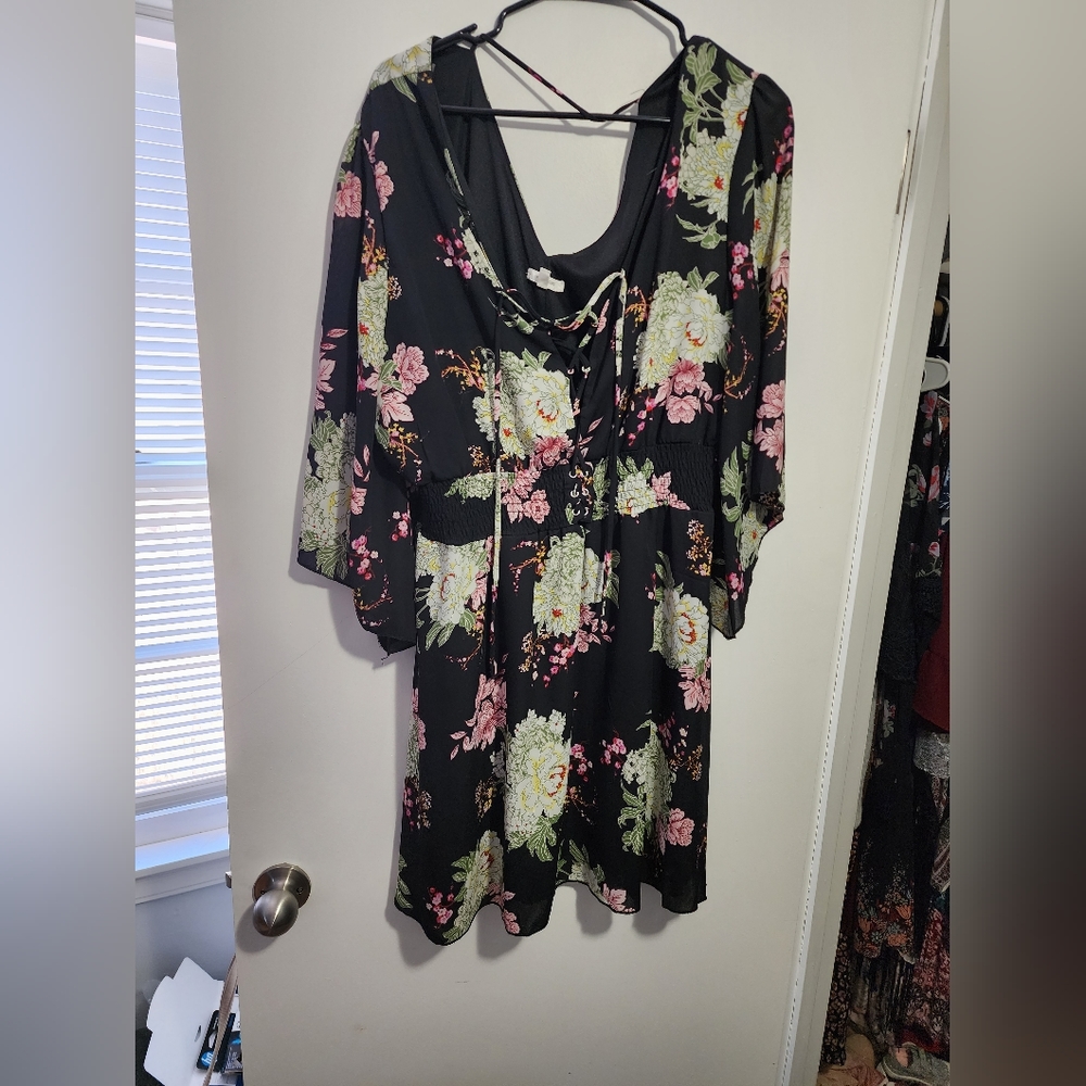 Size 0 maurices floral dress